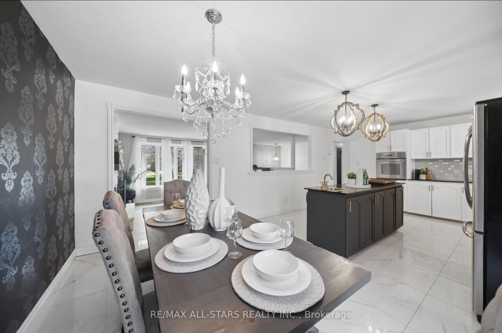 127 Pinecrest Road • Georgina, ON photo 9