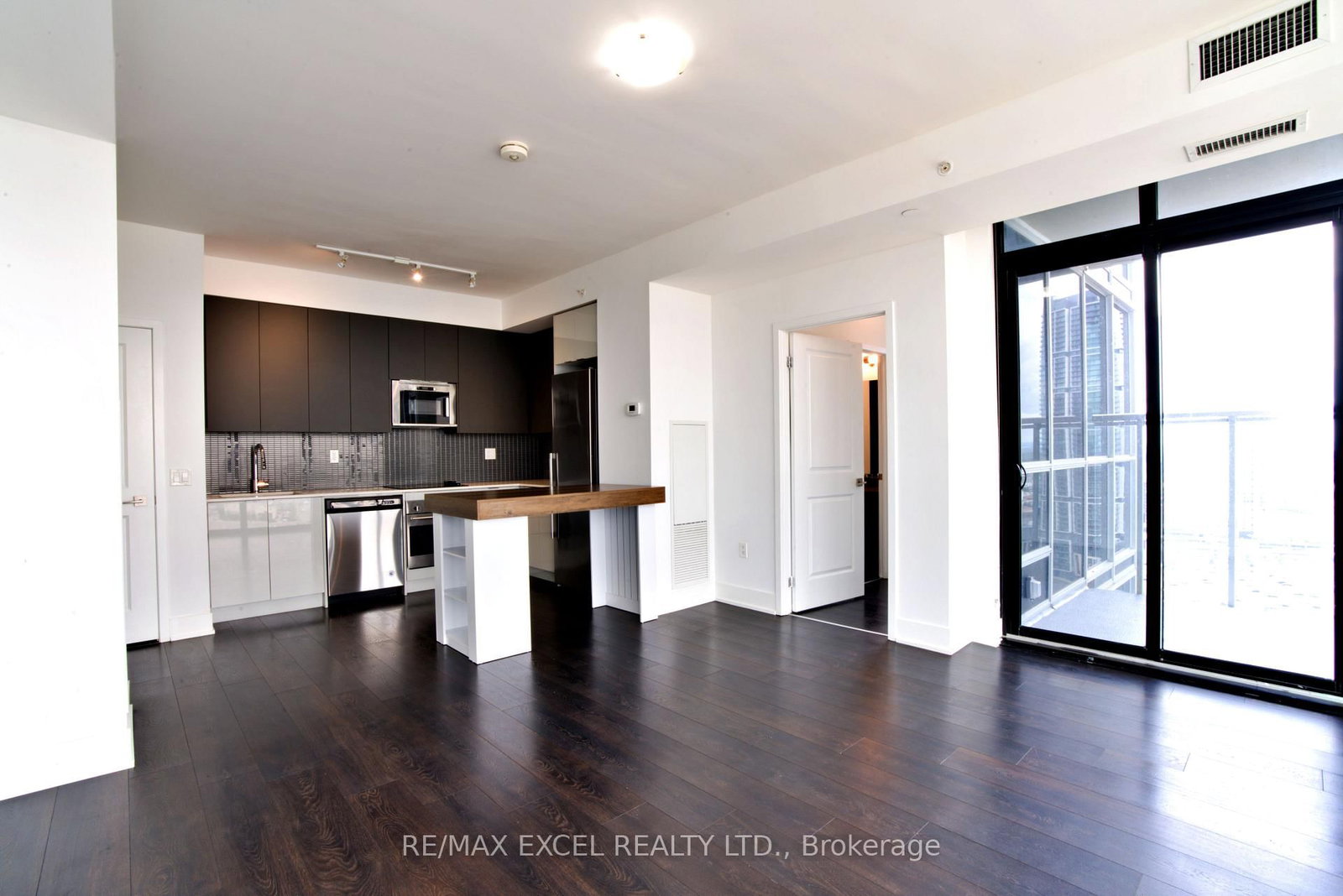2908 Highway 7 Road • #2607 • Vaughan, ON photo 16