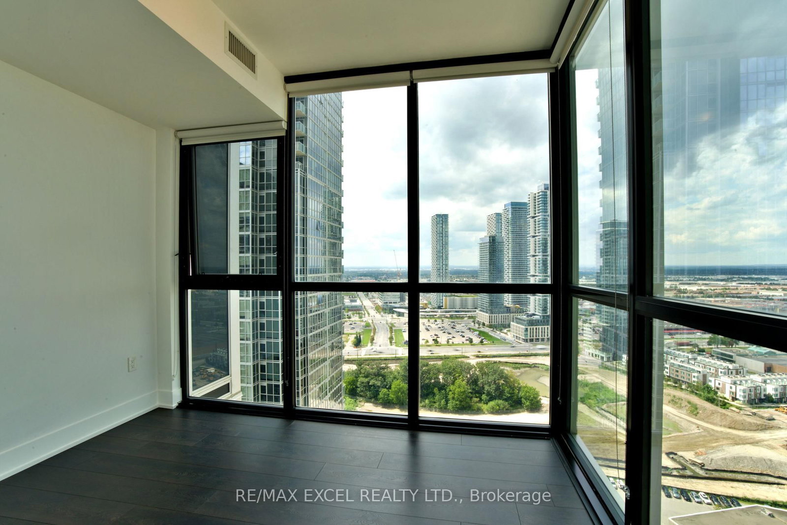 2908 Highway 7 Road • #2607 • Vaughan, ON photo 24