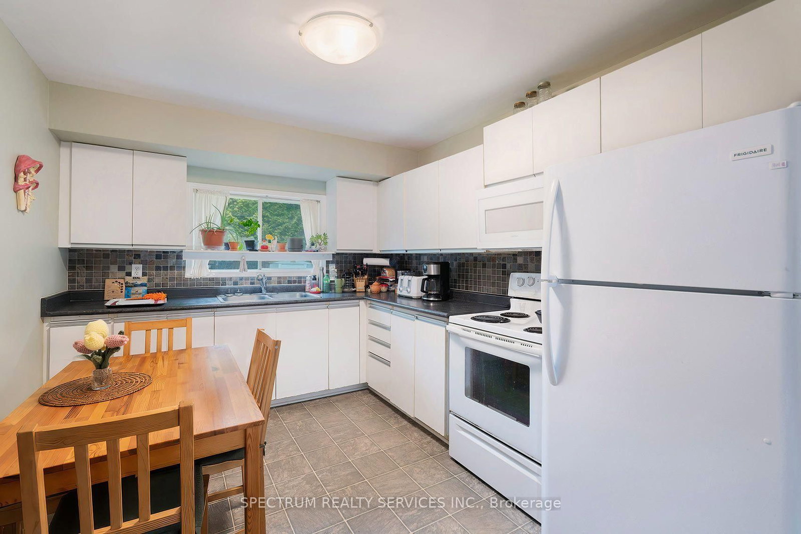 229 Pine Beach Drive • Georgina, ON photo 8