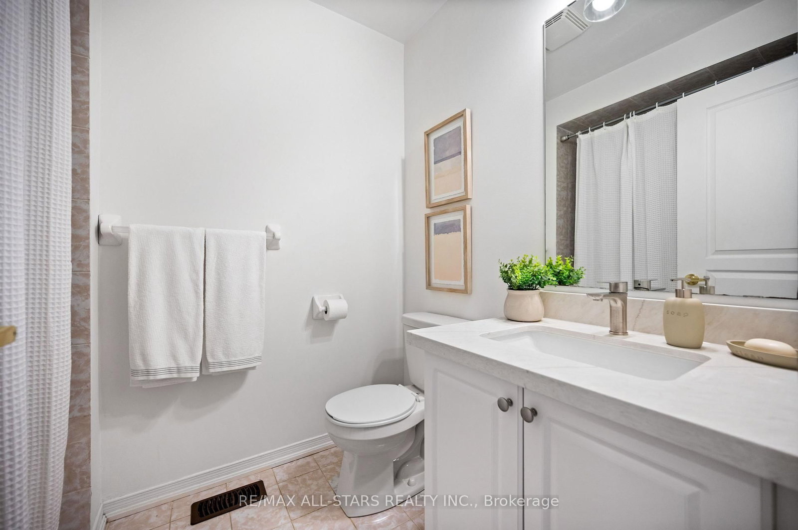 195 Richard Underhill Avenue • Whitchurch-Stouffville, ON photo 28