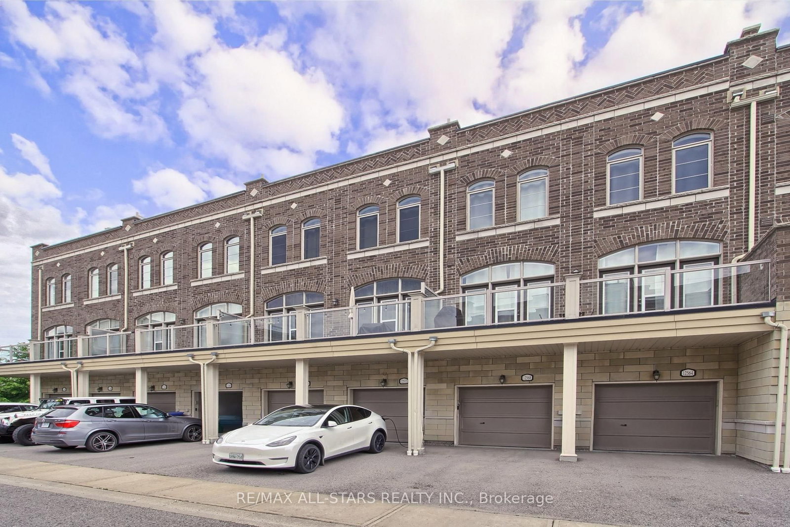 12568 Ninth Line • Whitchurch-Stouffville, ON photo 18