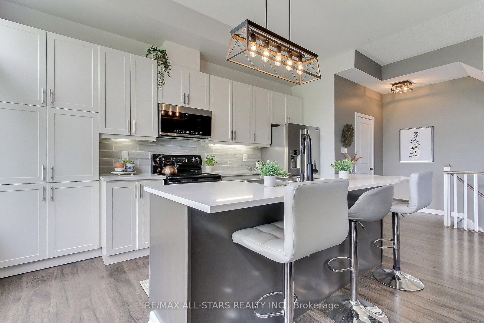 12568 Ninth Line • Whitchurch-Stouffville, ON photo 5
