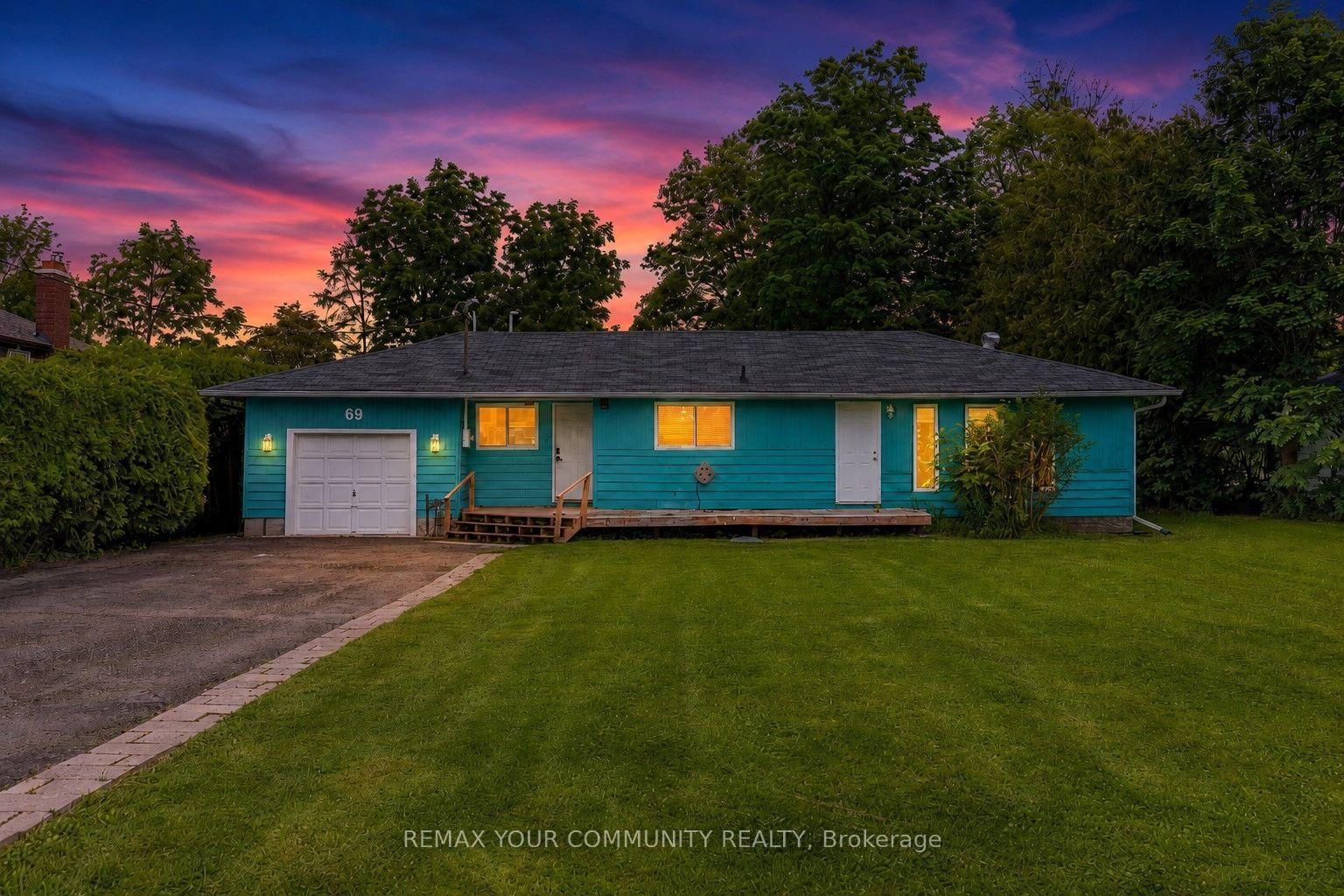 69 Virginia Boulevard • Georgina, ON photo 1