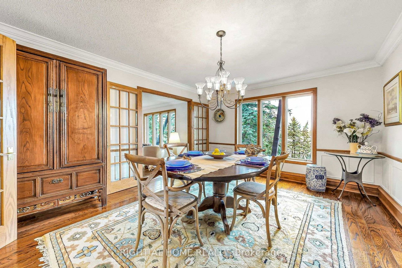 566 Sunset Beach Road • Richmond Hill, ON photo 10
