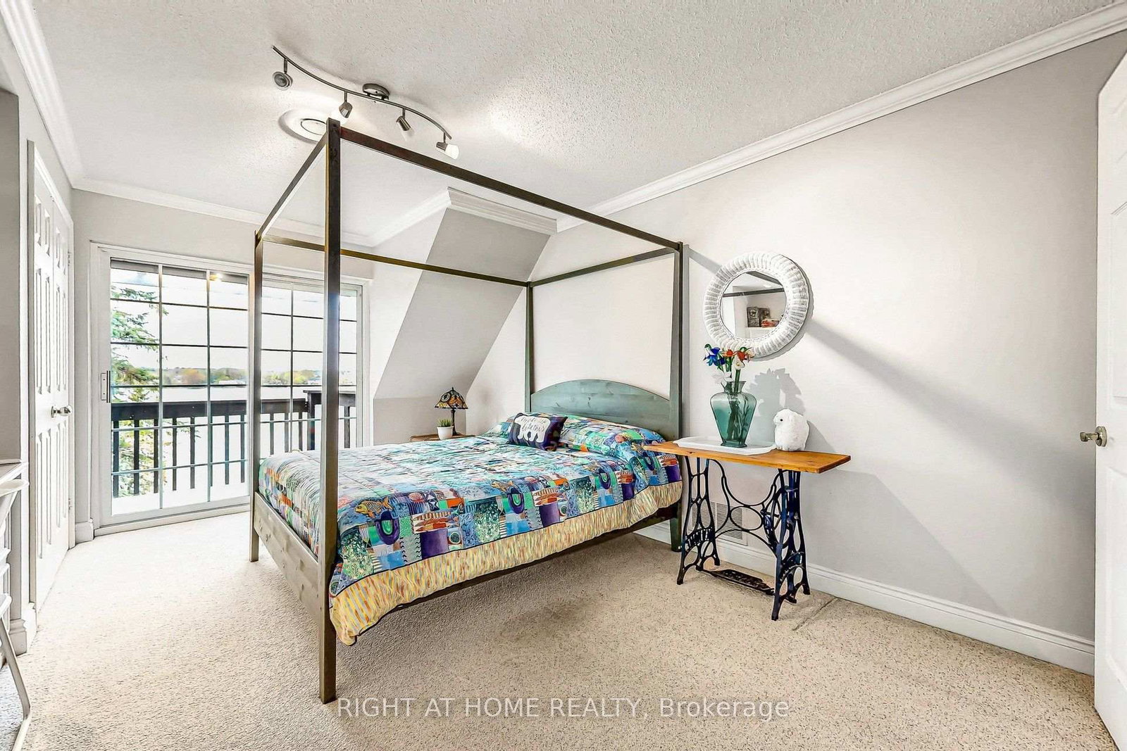 566 Sunset Beach Road • Richmond Hill, ON photo 21