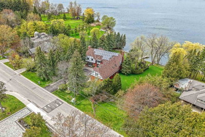 566 Sunset Beach Road • Richmond Hill, ON photo 3