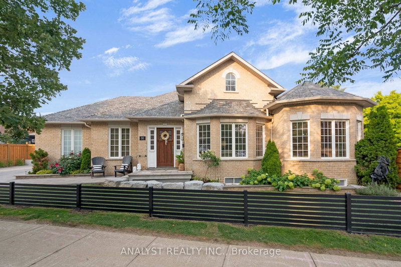88 Brougham Drive