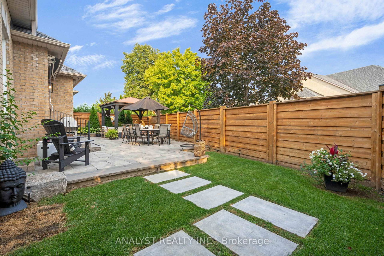88 Brougham Drive • Vaughan, ON photo 39