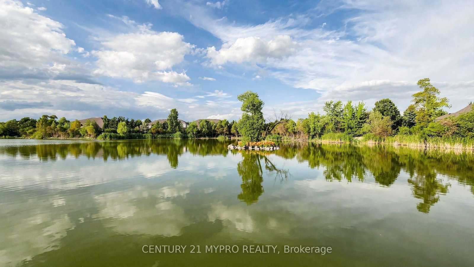 74 Victoria Wood Avenue • Markham, ON photo 45