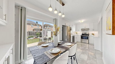 74 Victoria Wood Avenue • Markham, ON photo 8