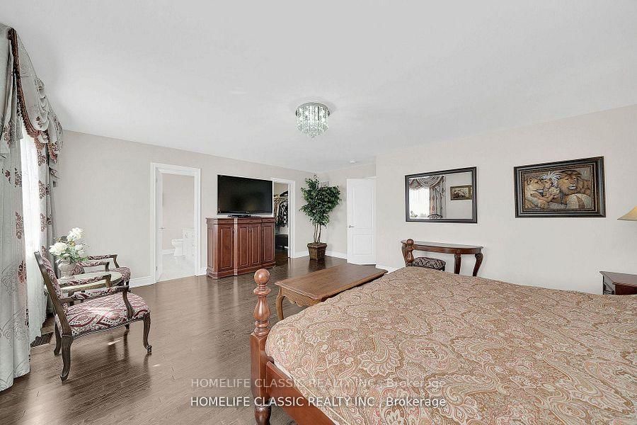 105 McKenzie Way • Bradford West Gwillimbury, ON photo 21