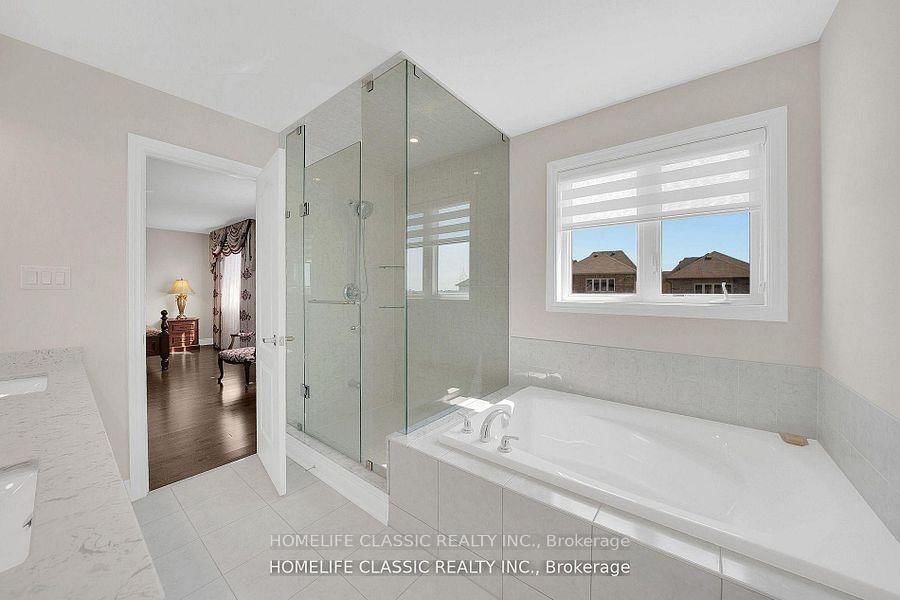 105 McKenzie Way • Bradford West Gwillimbury, ON photo 23