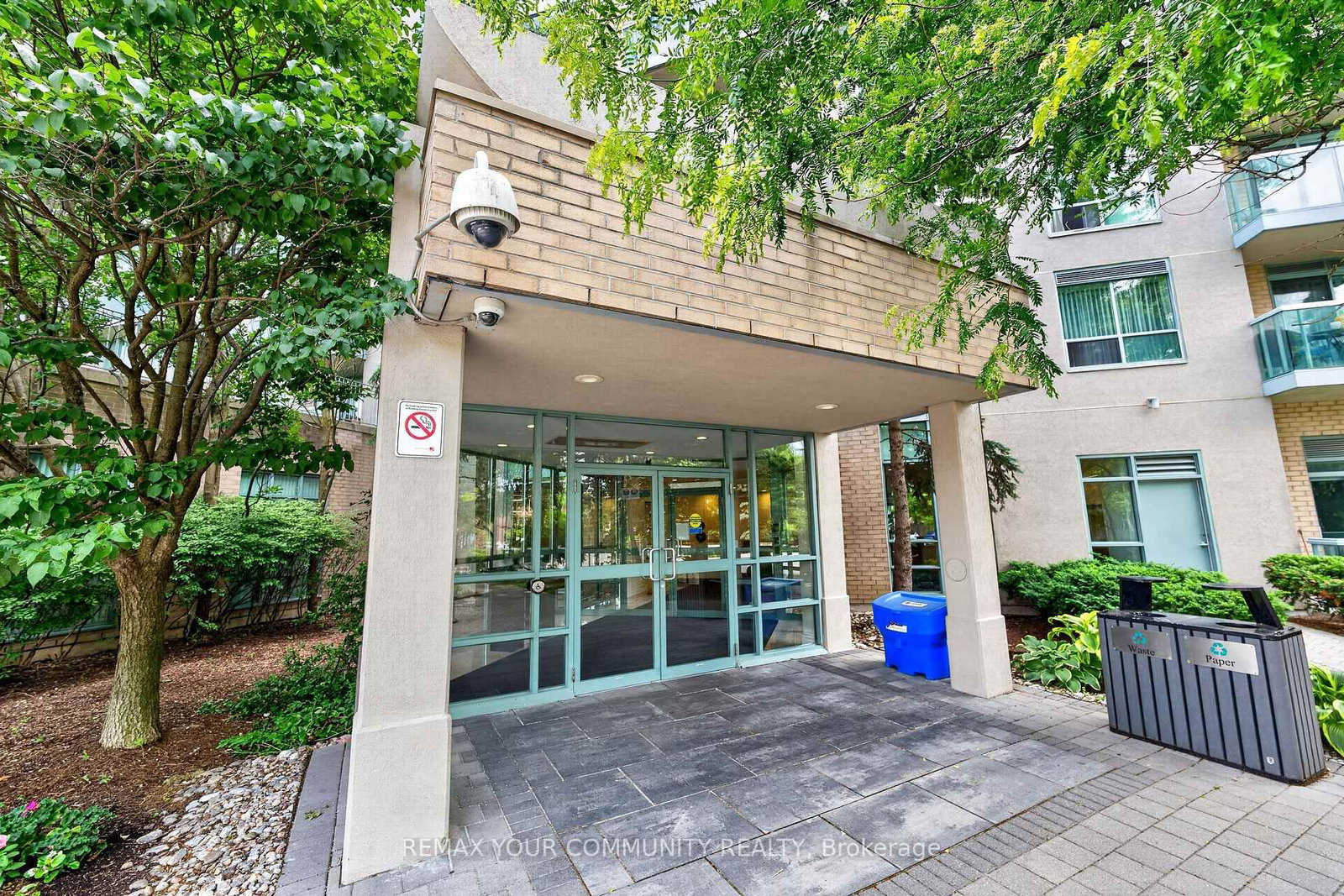 3 ELLESMERE Street • #721 • Richmond Hill, ON photo 3
