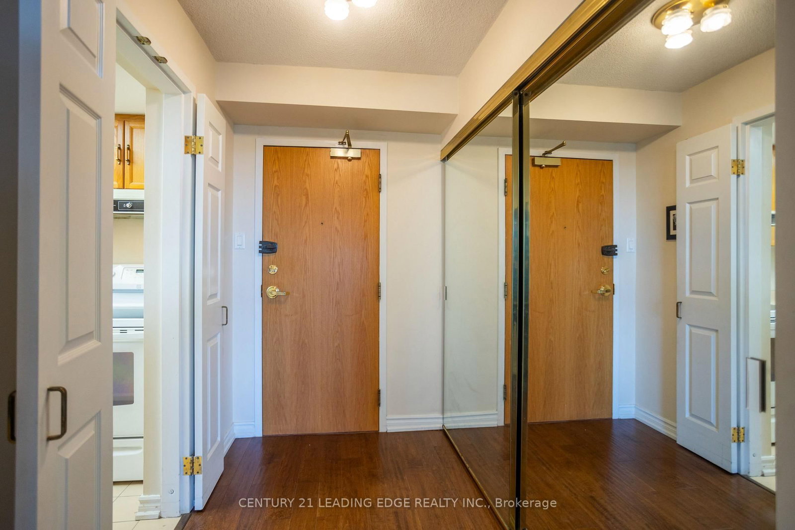 2 Raymerville Drive • #707 • Markham, ON photo 6