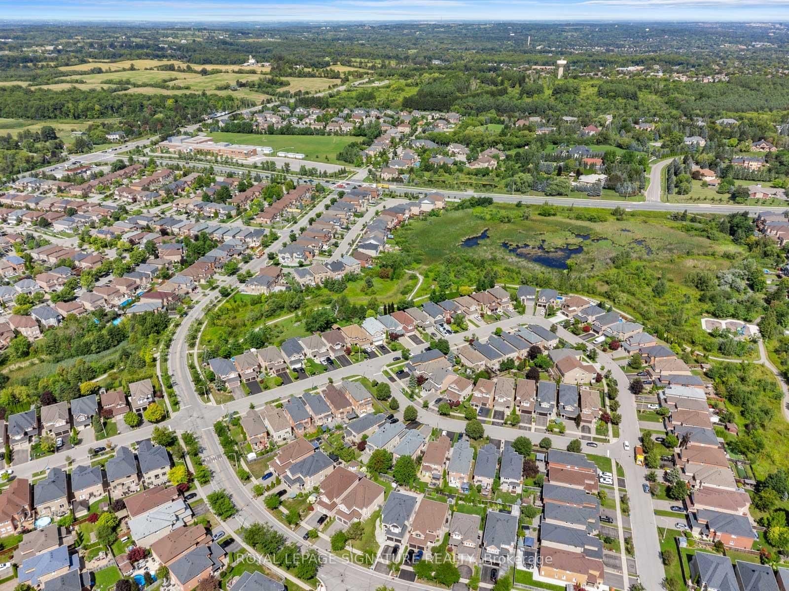 26 Tomscot Avenue • Richmond Hill, ON photo 44