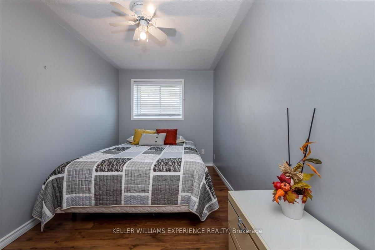 31 RIVER Drive • Essa, ON photo 17