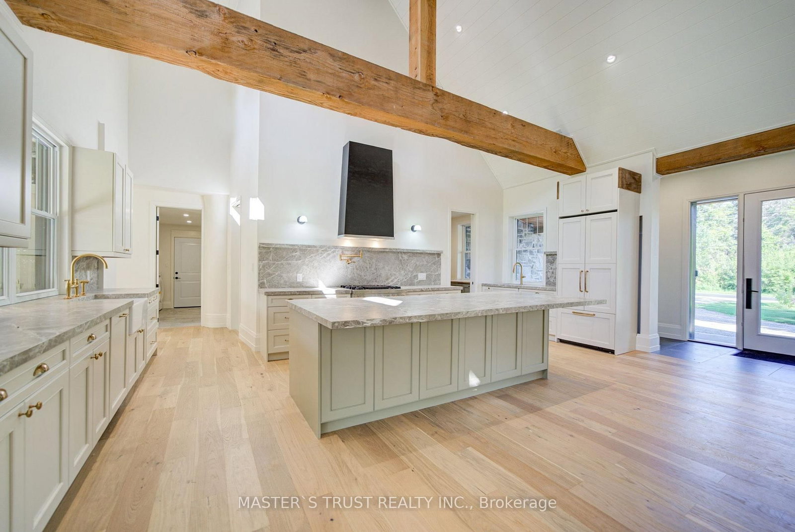 1109 2nd Line • Innisfil, ON photo 11