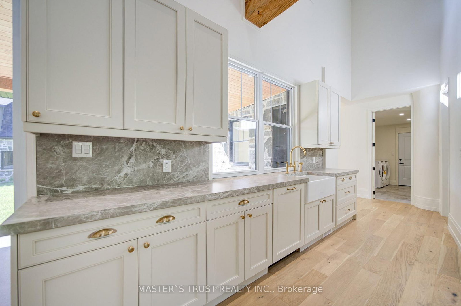 1109 2nd Line • Innisfil, ON photo 12