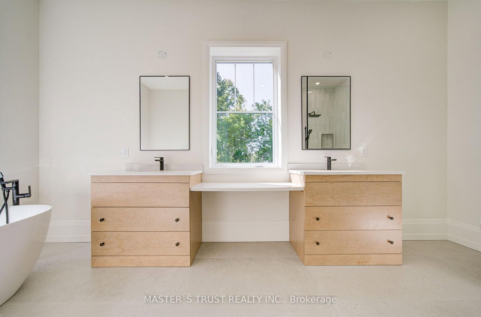 1109 2nd Line • Innisfil, ON photo 31