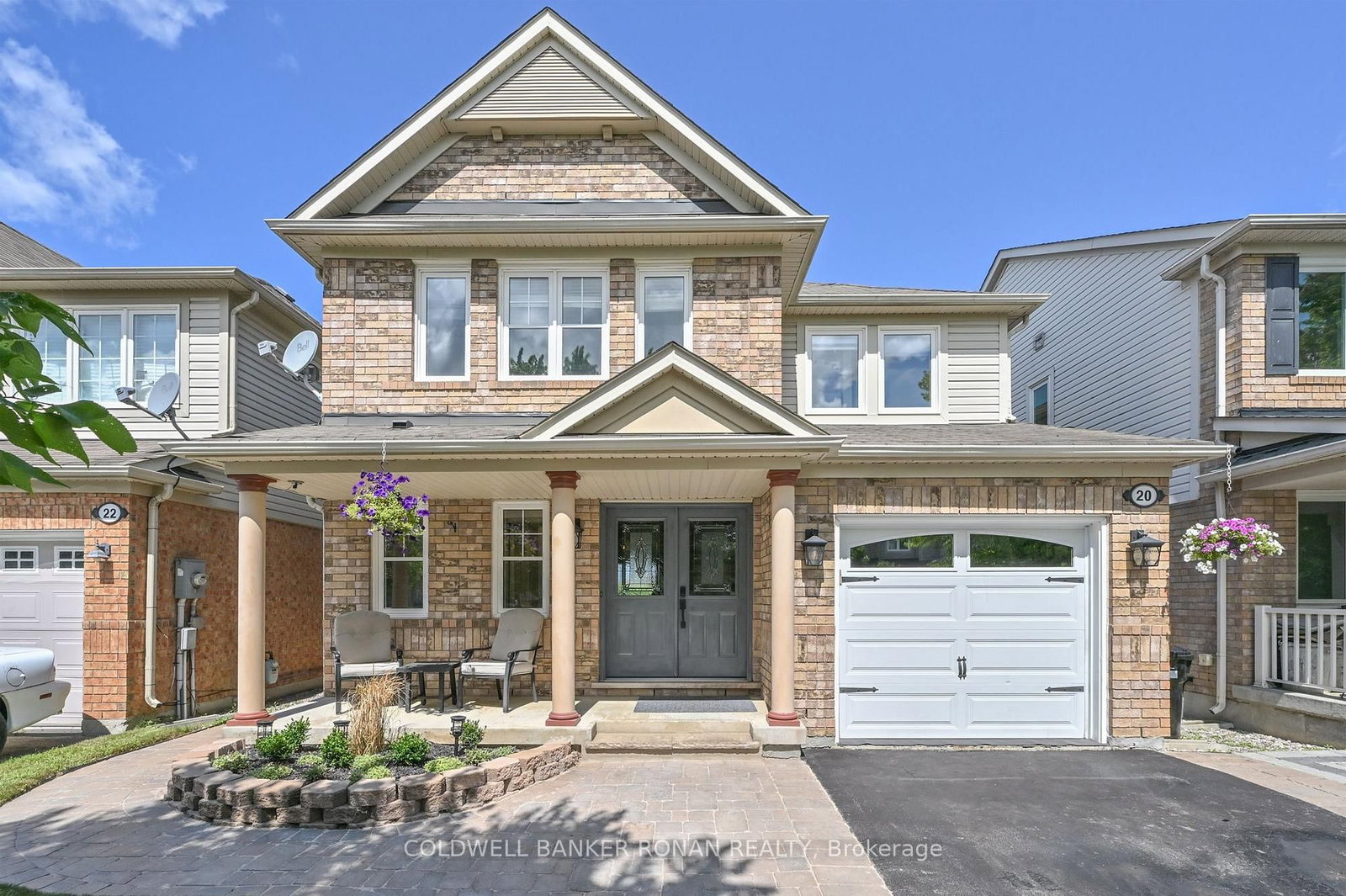 Detached House for sale at 20 John W Taylor Avenue, New Tecumseth, Ontario, L9R 0B3 - Alliston - MLS: N13701774