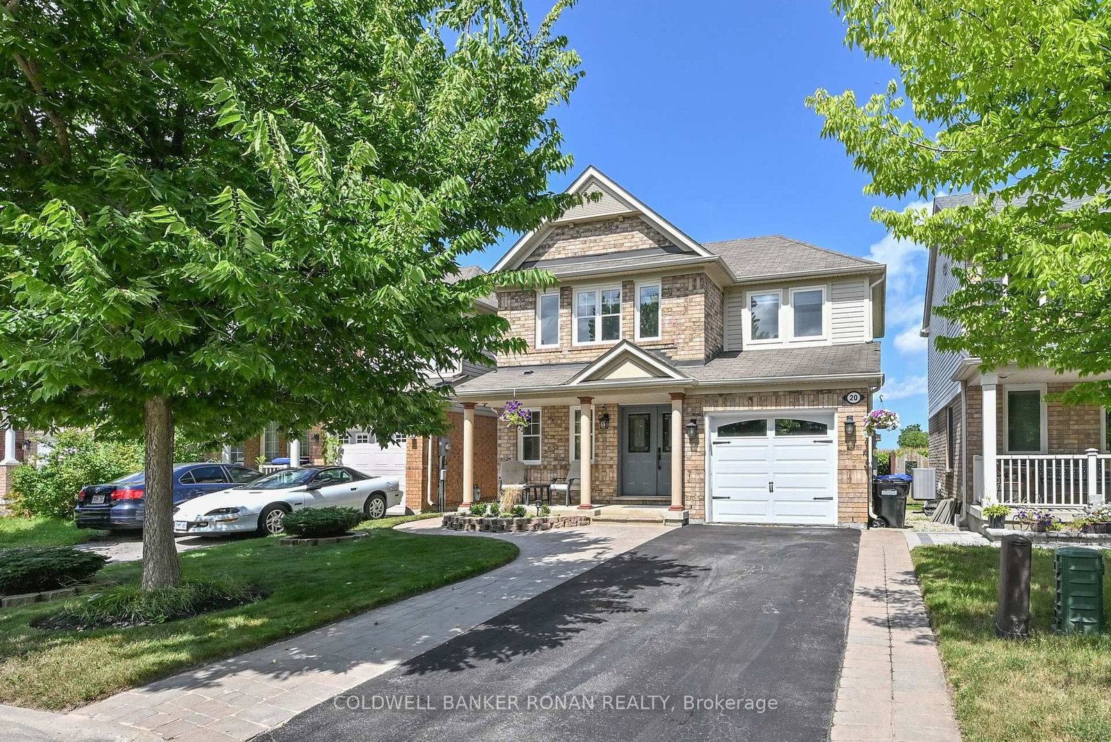 Detached House for sale at 20 John W Taylor Avenue, New Tecumseth, Ontario, L9R 0B3 - Alliston - MLS: N13701774