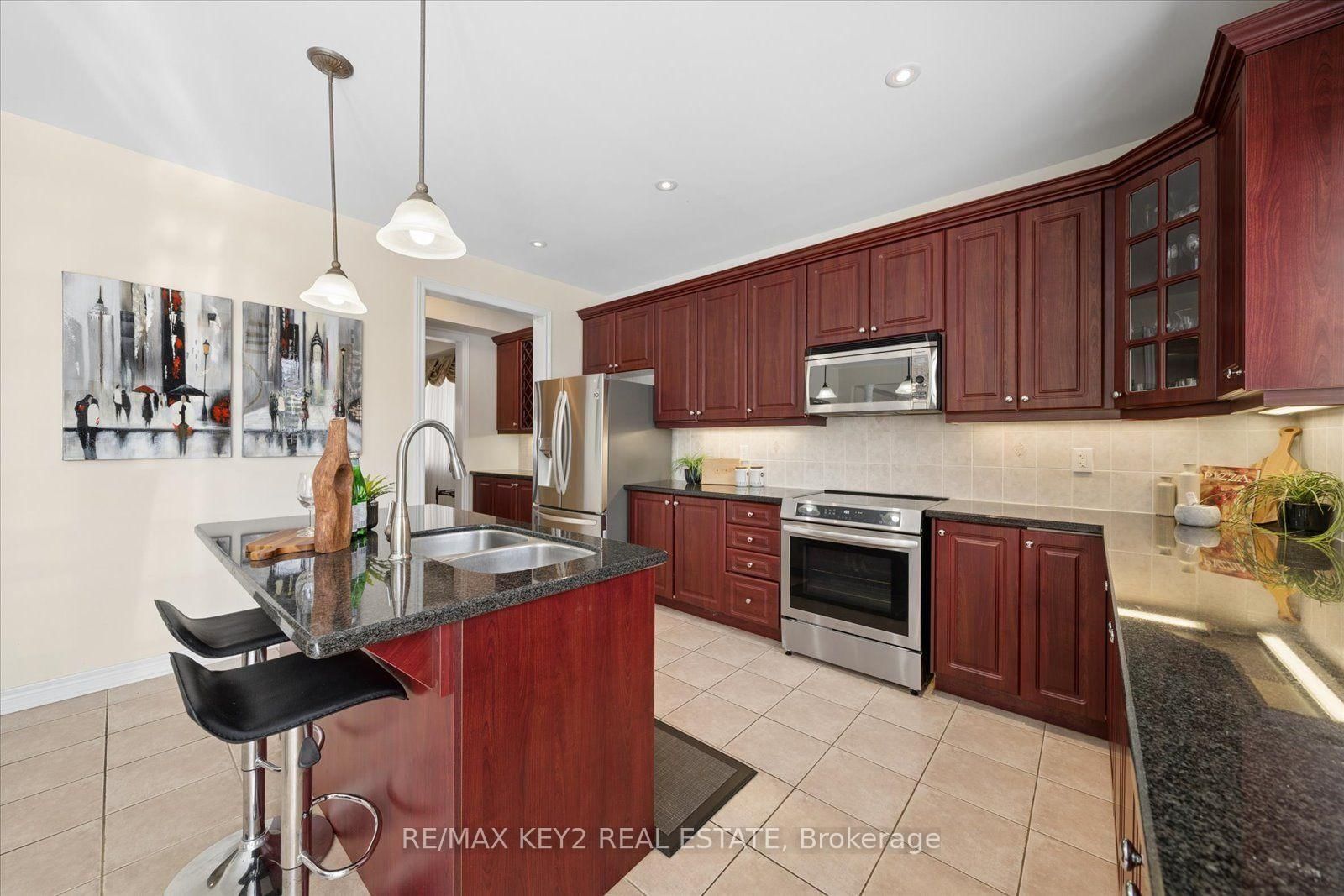 110 Walter Scott Crescent • Markham, ON photo 12
