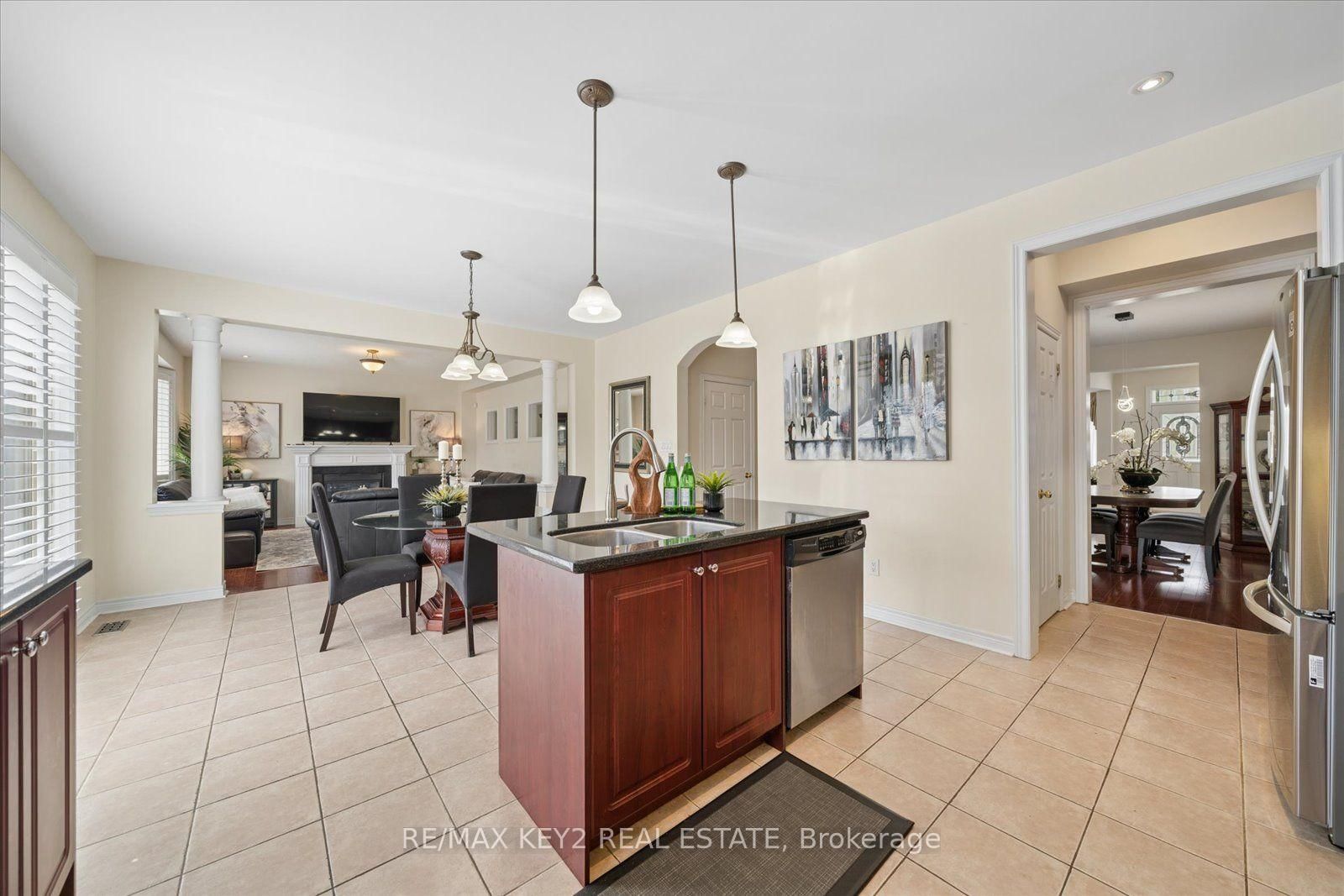 110 Walter Scott Crescent • Markham, ON photo 14