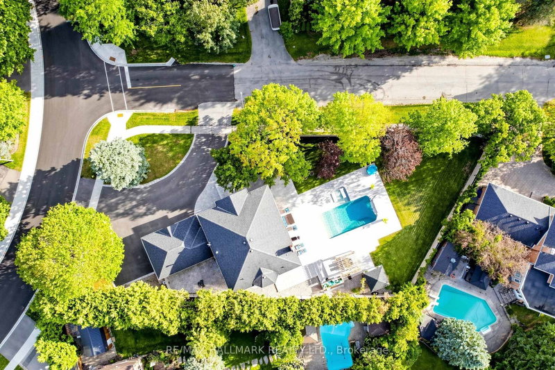 8 Beaufort Hills Road
