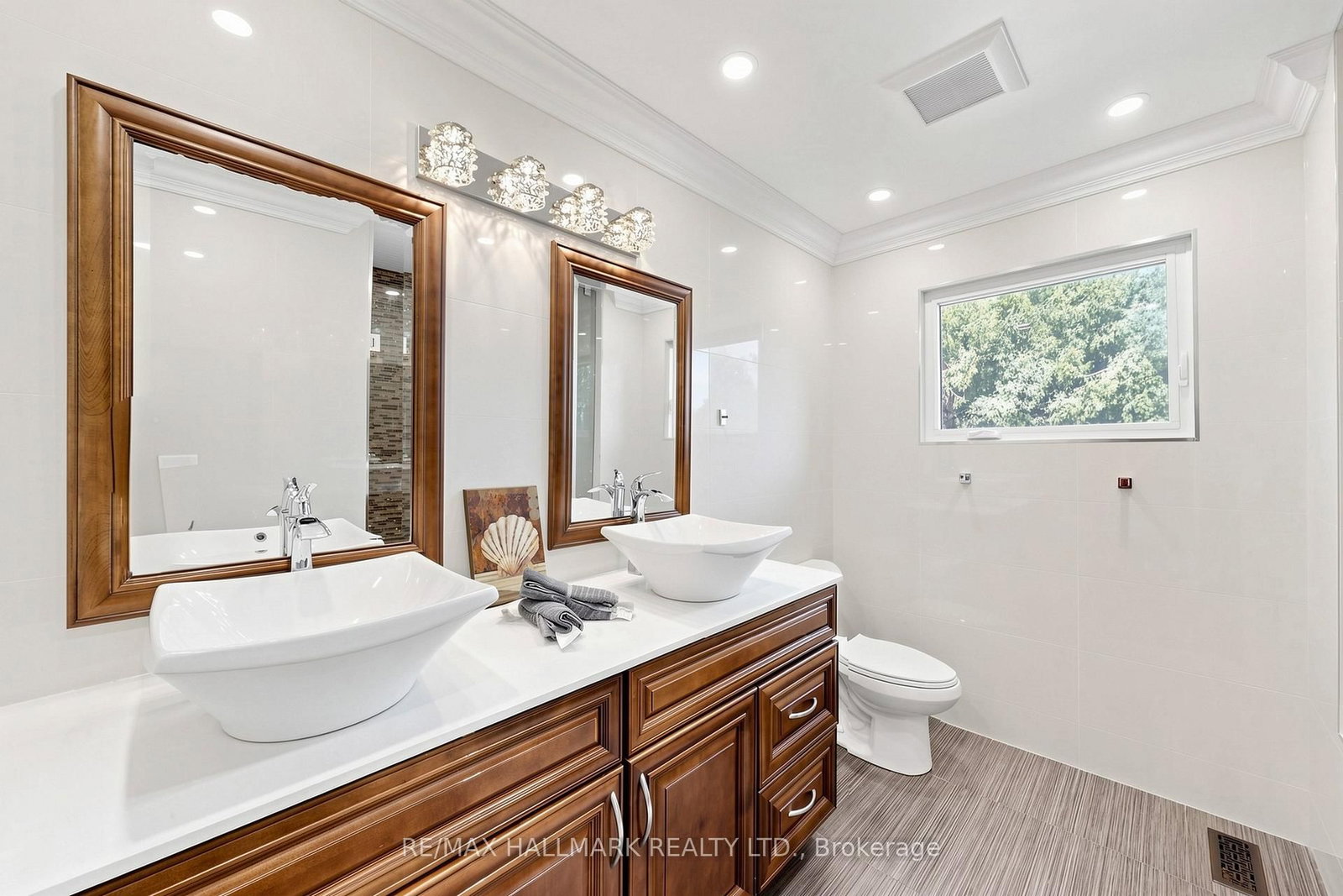 8 Beaufort Hills Road • Richmond Hill, ON photo 29