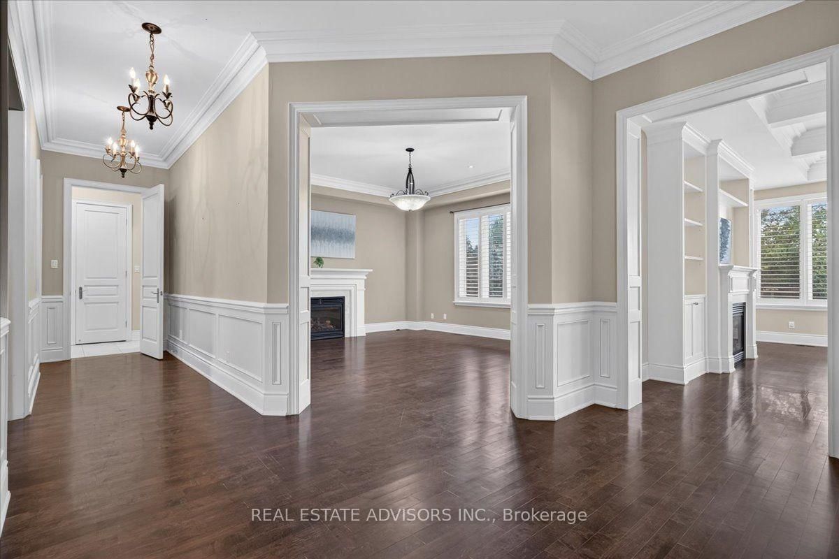 43 Grayfield Drive • Whitchurch-Stouffville, ON photo 11