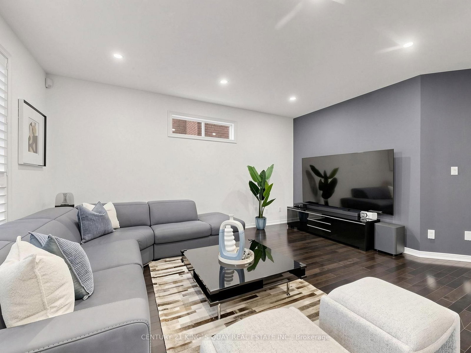 48 Oxfordshire Street • Markham, ON photo 12