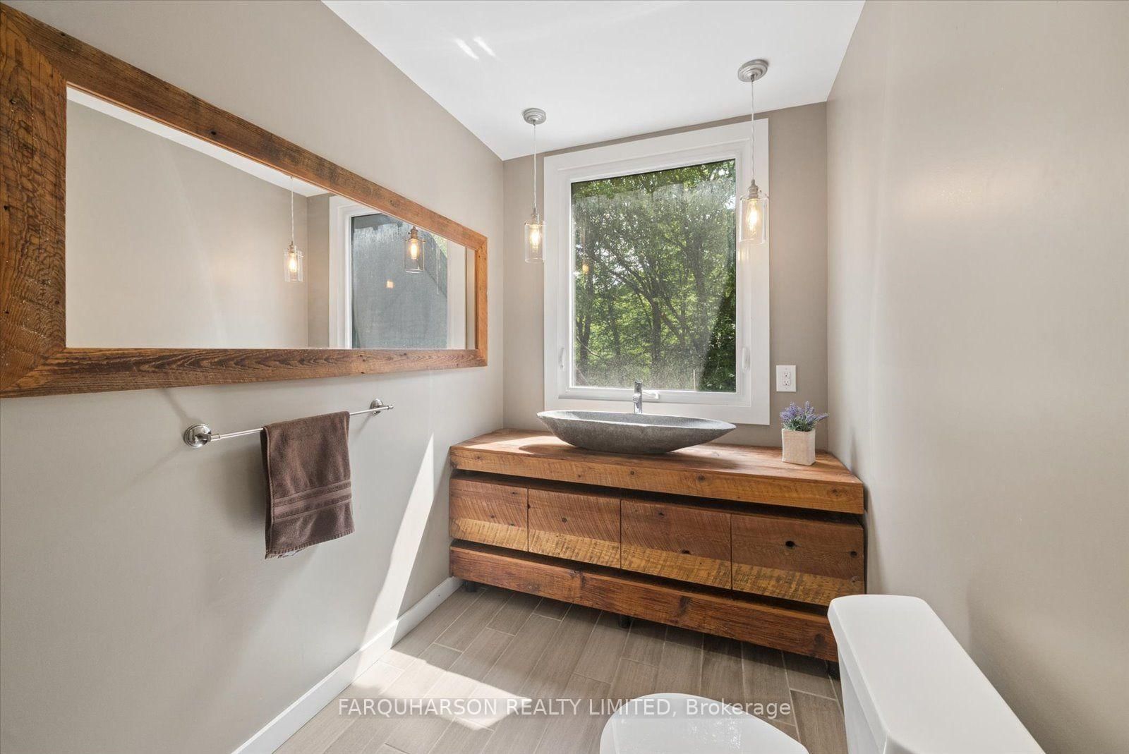 16699 Ninth Line • Whitchurch-Stouffville, ON photo 15