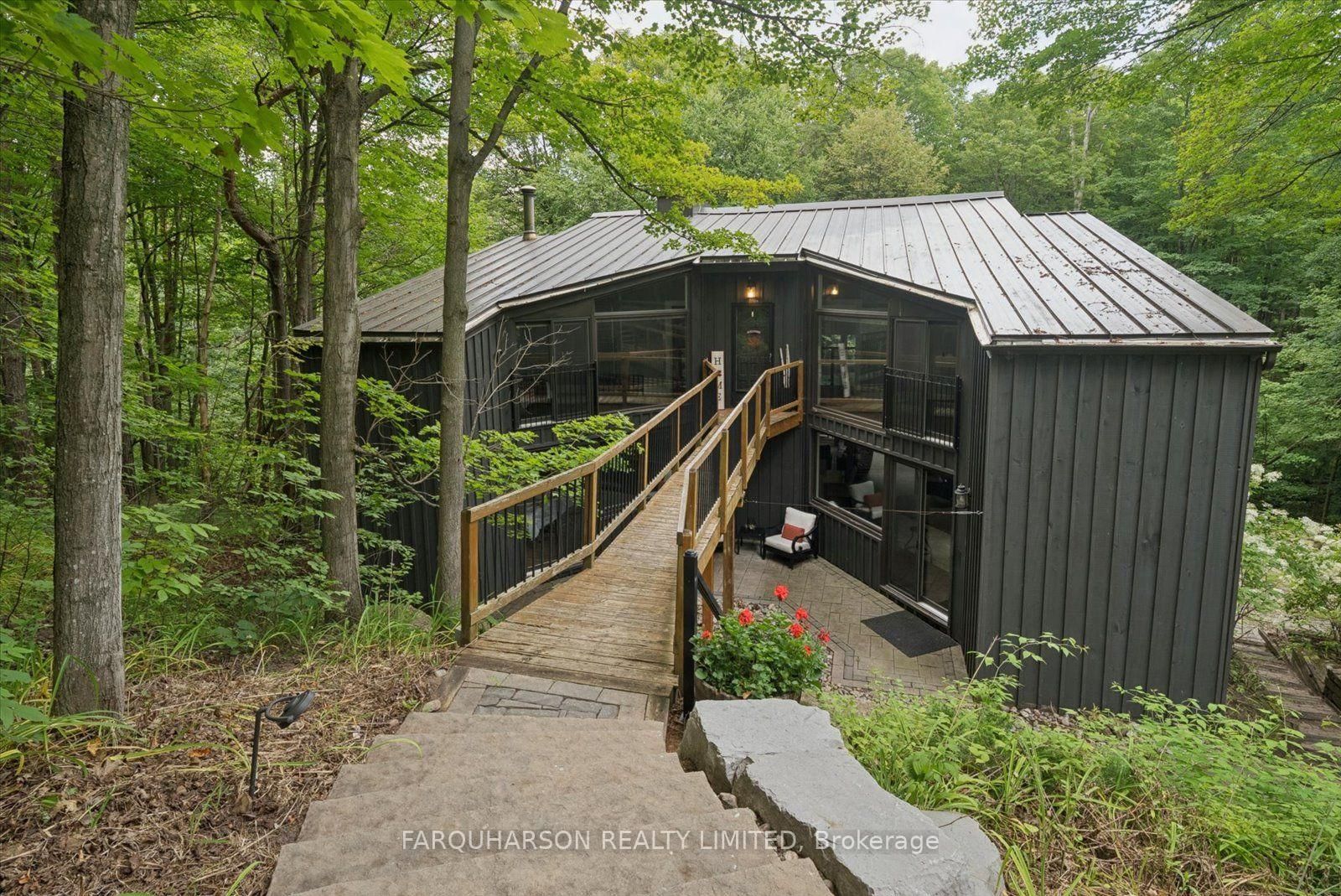16699 Ninth Line • Whitchurch-Stouffville, ON photo 24