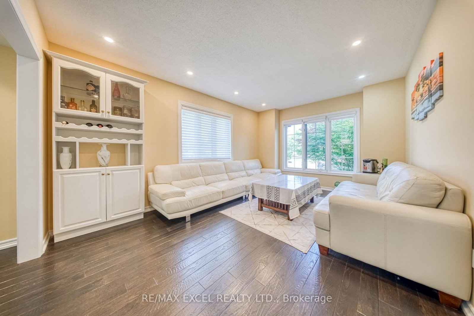 352 Crofters Road • Vaughan, ON photo 4