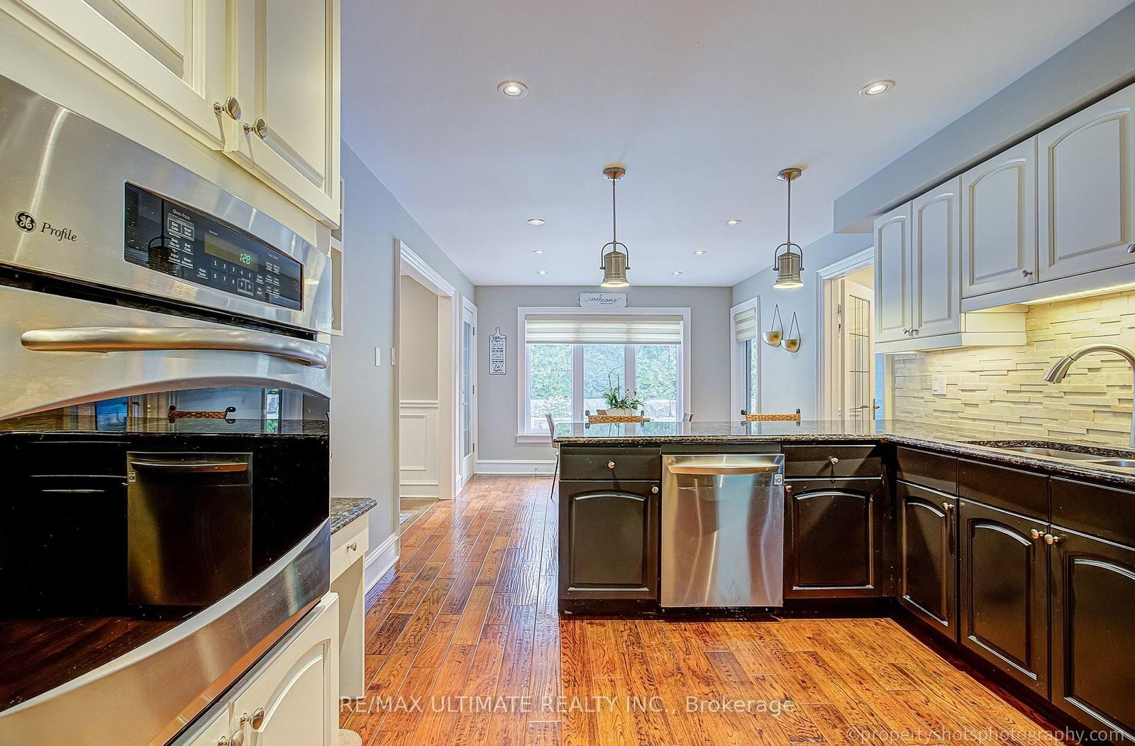 351 Fairway Gardens • Newmarket, ON photo 14