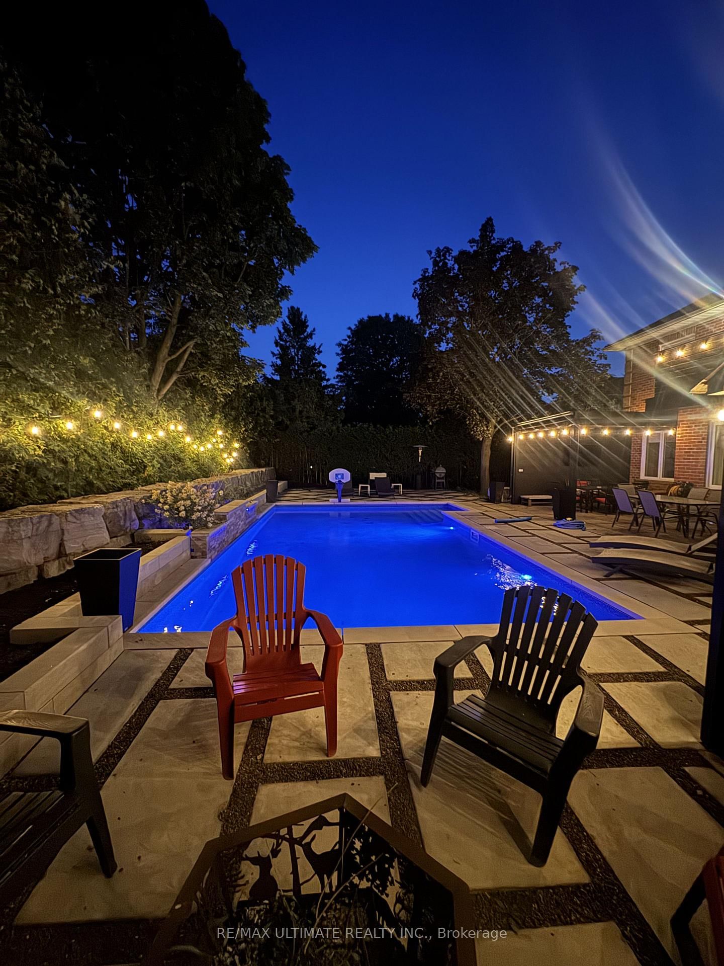 351 Fairway Gardens • Newmarket, ON photo 41