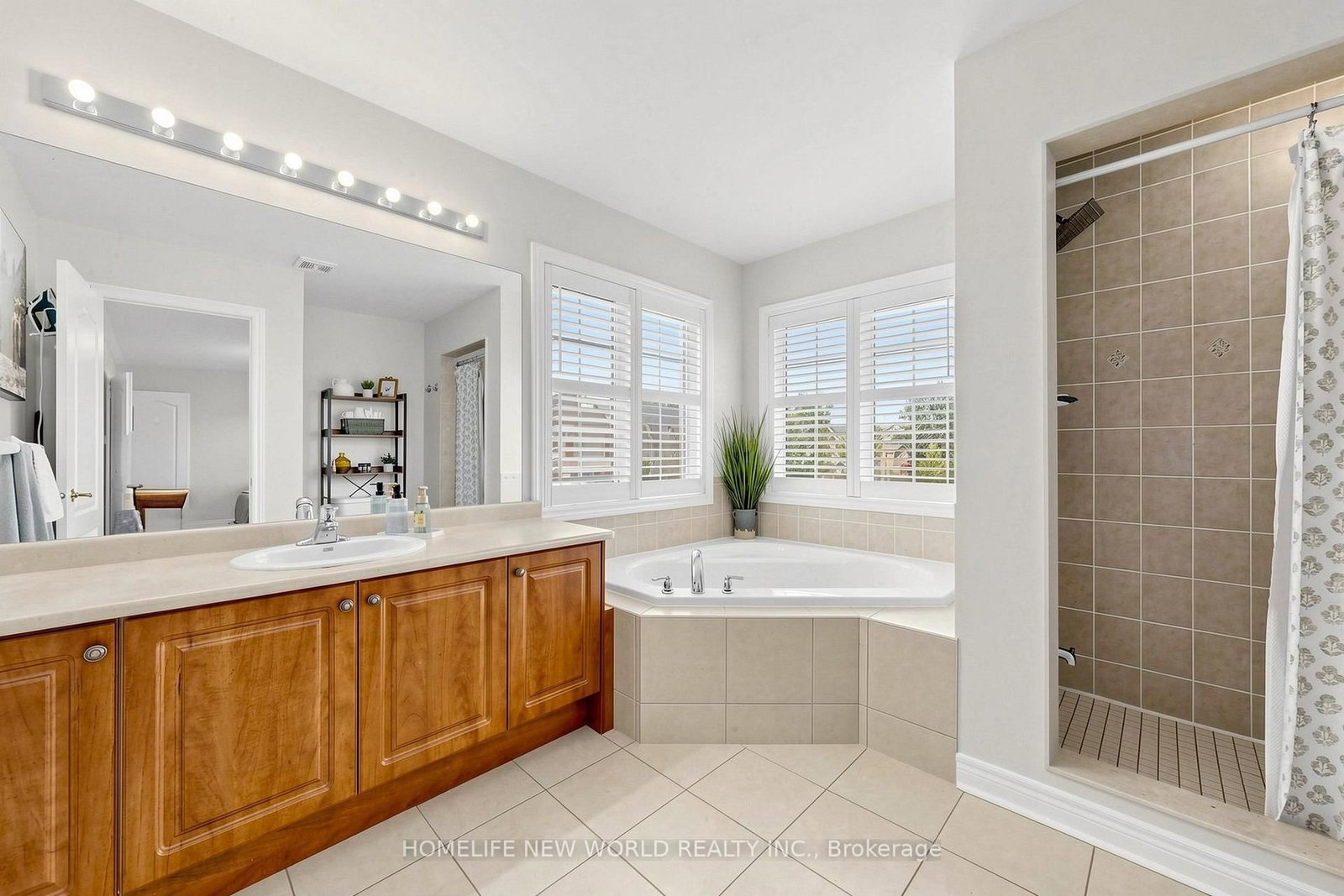 2 Lucida Court • Whitchurch-Stouffville, ON photo 25
