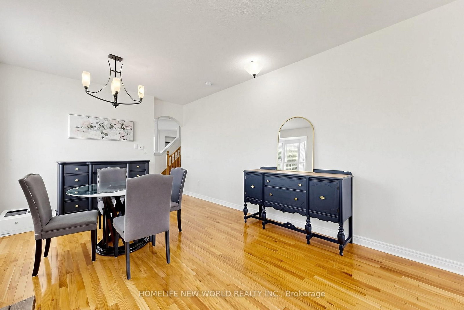2 Lucida Court • Whitchurch-Stouffville, ON photo 6