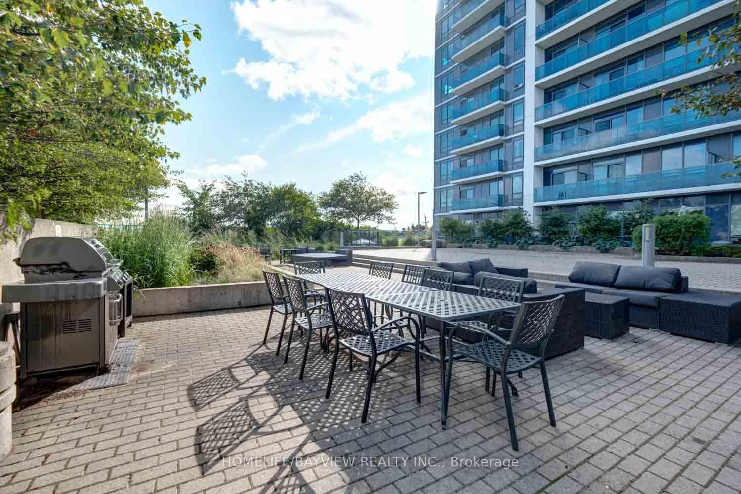 7165 YONGE Street • #2403 • Markham, ON photo 27