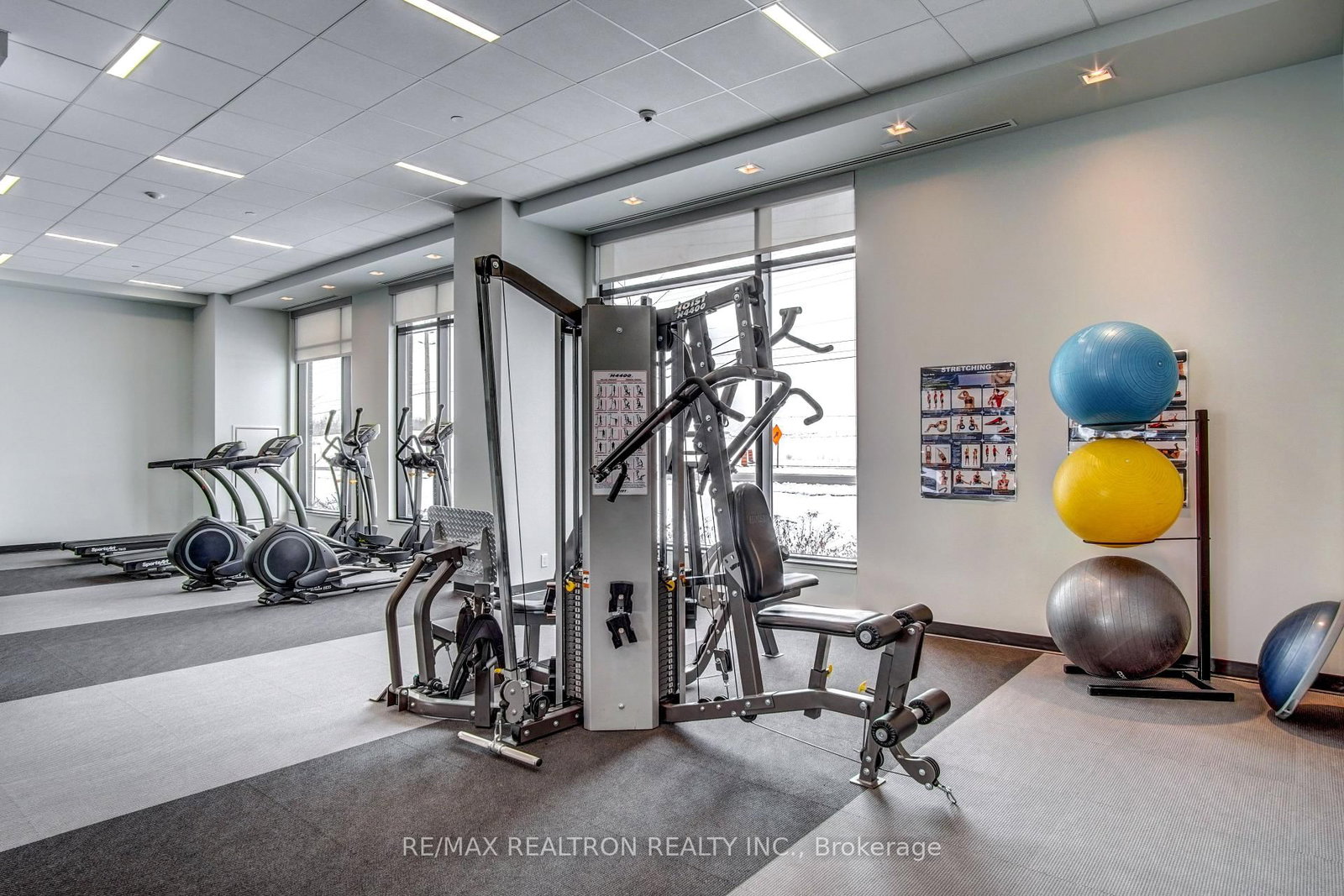 555 William Graham Drive • #PH446 • Aurora, ON photo 14