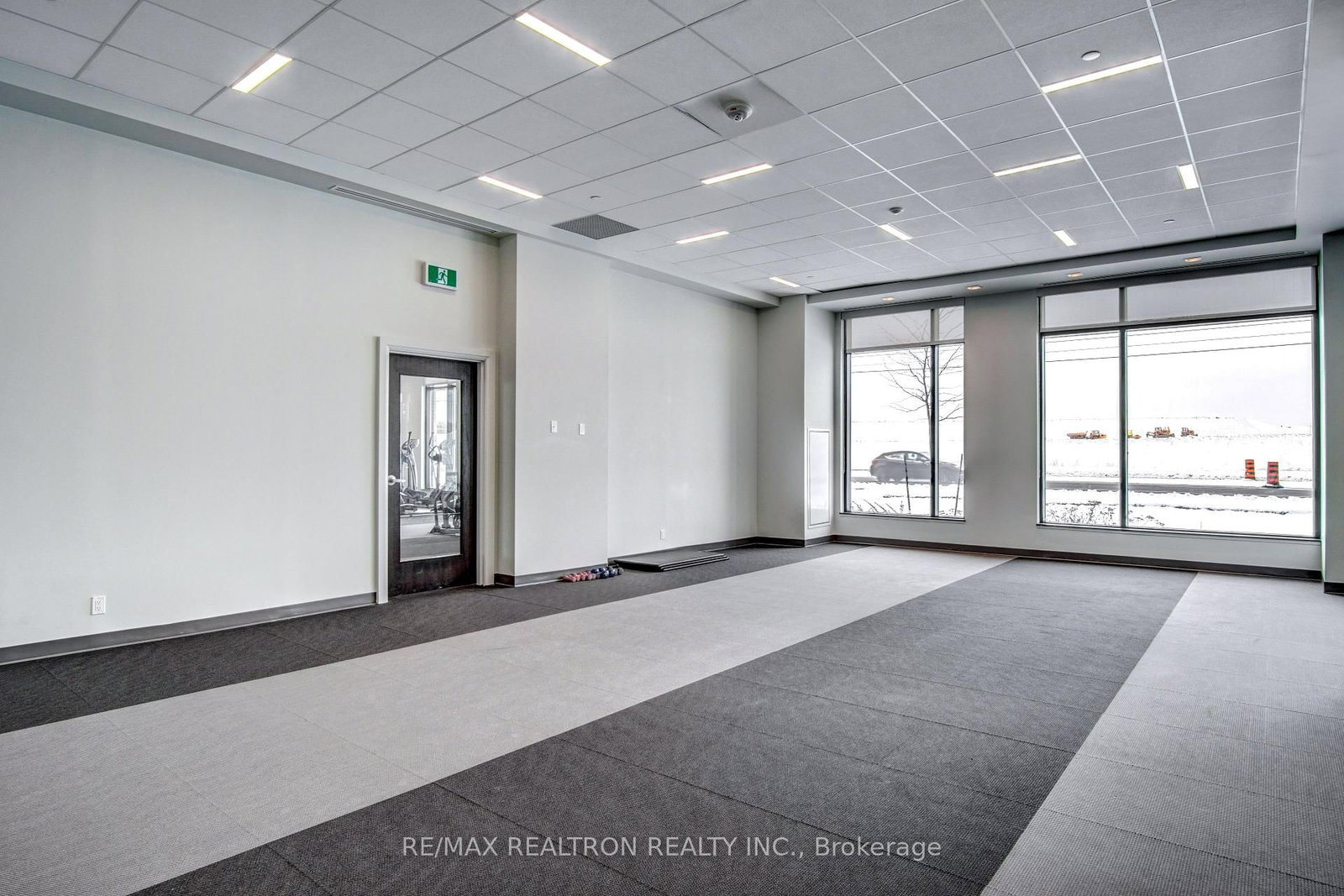 555 William Graham Drive • #PH446 • Aurora, ON photo 18