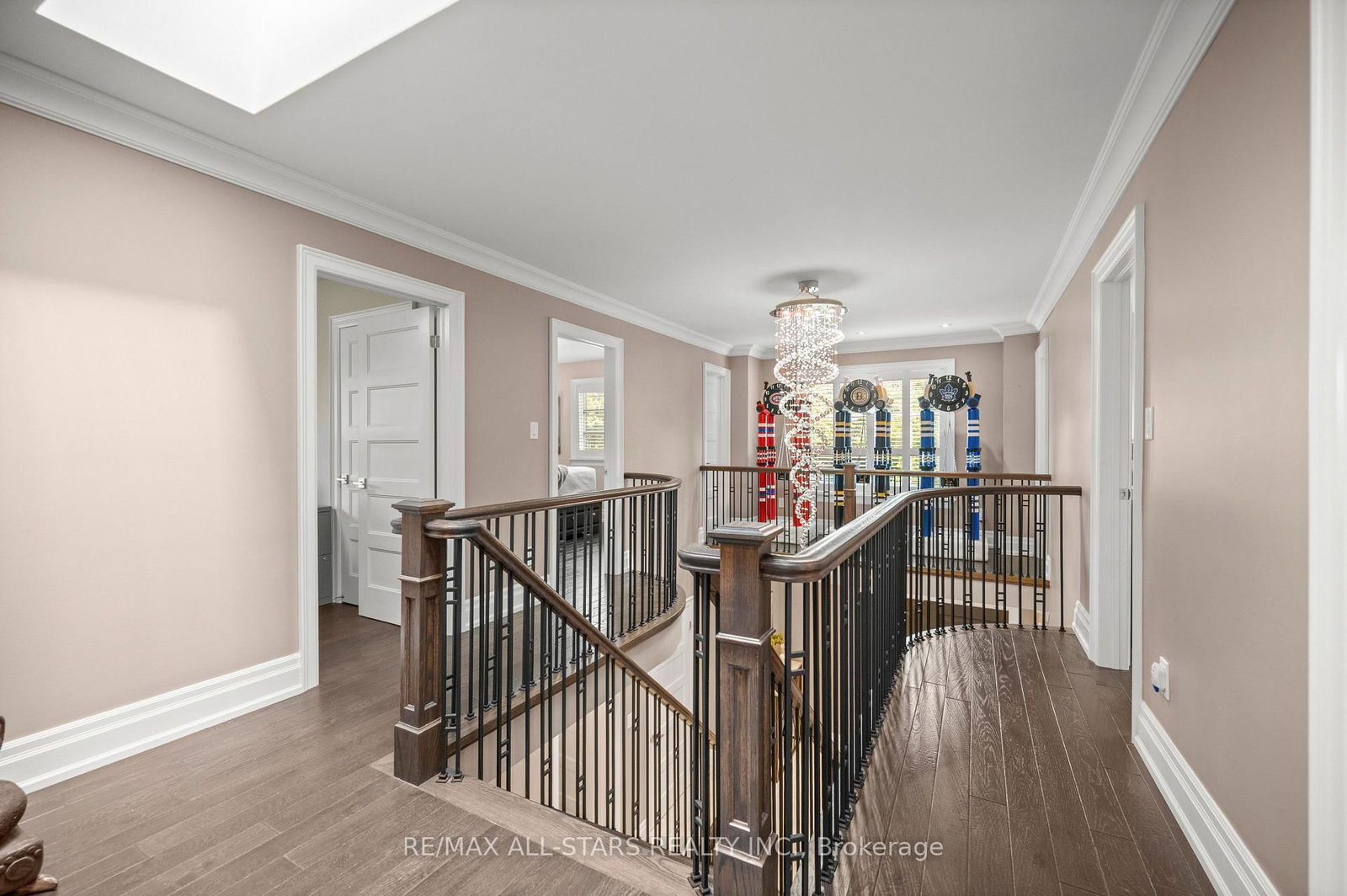 139 Rhodes Circle • Newmarket, ON photo 21