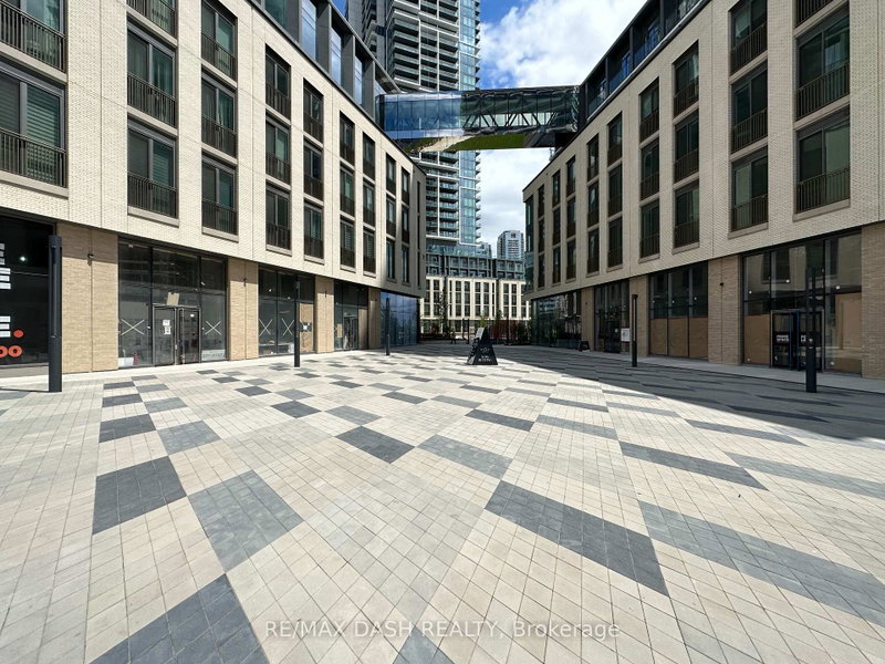 4606 - 1000 PORTAGE PARWAY