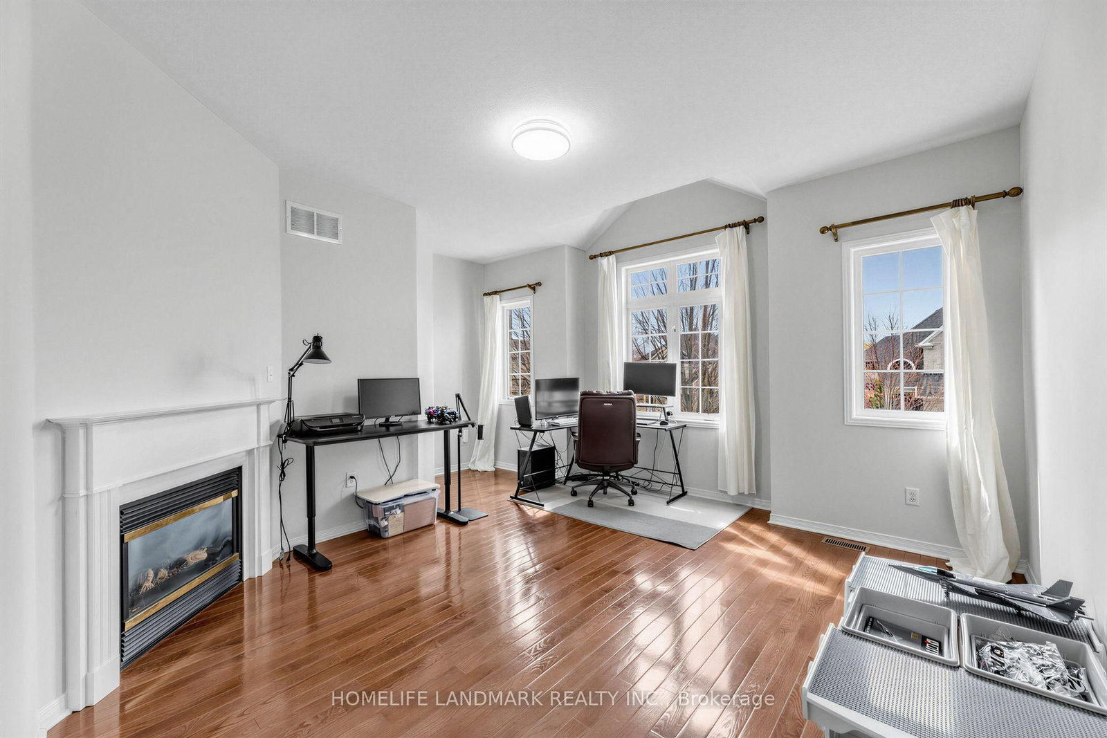 86 Laurier Avenue • Richmond Hill, ON photo 17