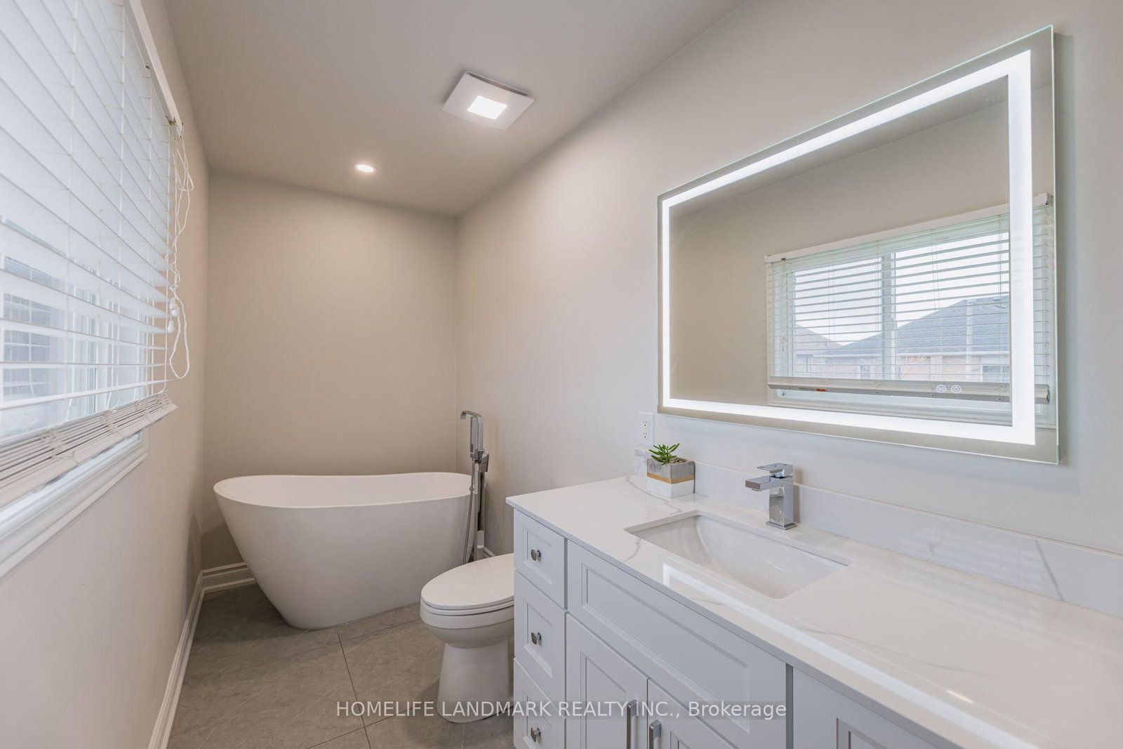 86 Laurier Avenue • Richmond Hill, ON photo 25