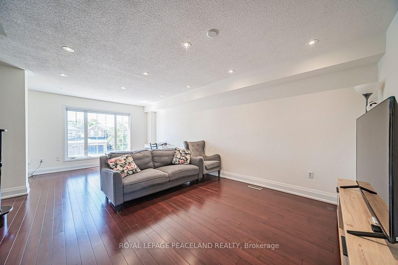 110 Foxfield Crescent • Vaughan, ON photo 10