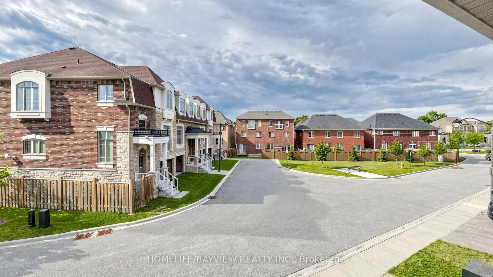 10981 Woodbine Avenue • Markham, ON photo 40