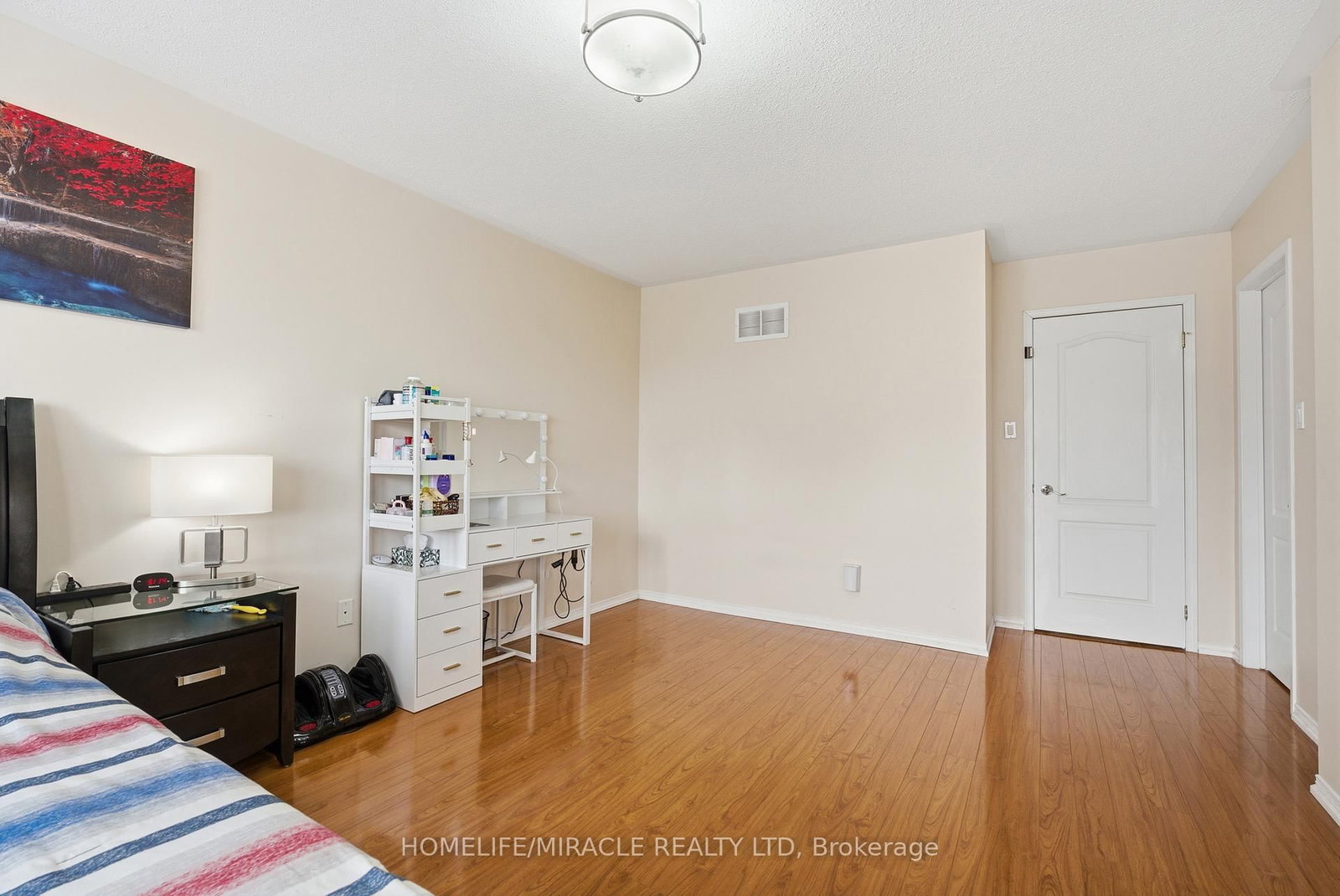 243 Venice Gate Drive • Vaughan, ON photo 23