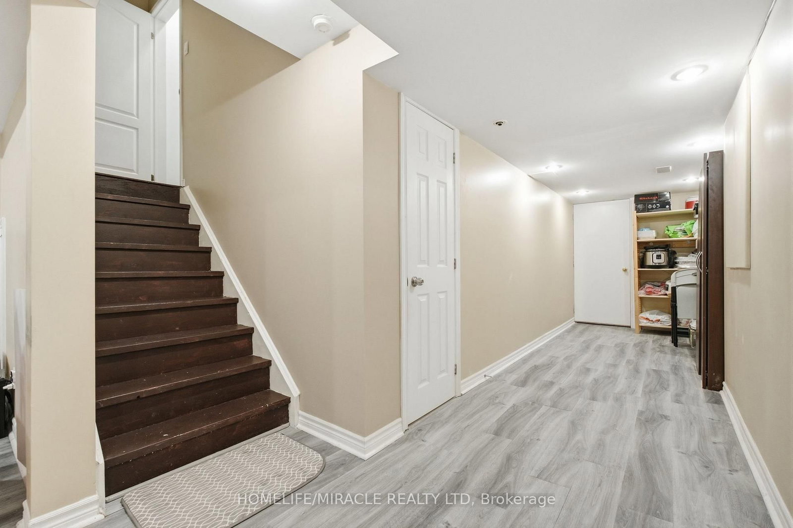243 Venice Gate Drive • Vaughan, ON photo 33